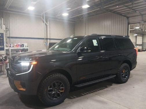 Dark Matter Gray Metallic 2026 Ford Expedition Tremor