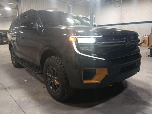 Dark Matter Gray Metallic 2026 Ford Expedition Tremor