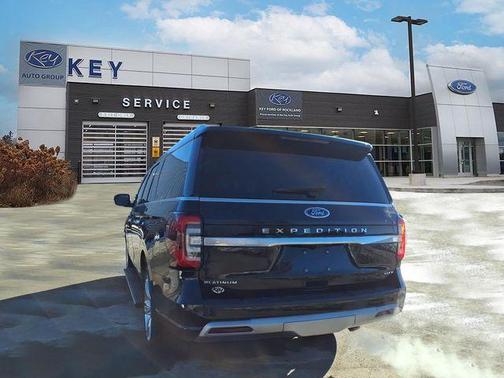 2023 Ford Expedition Max Platinum