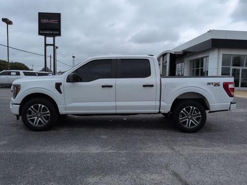 Oxford White 2023 Ford F-150 XL