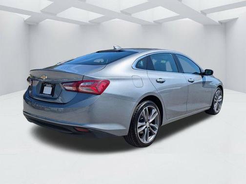 Sterling Gray Metallic 2024 Chevrolet Malibu 2LT