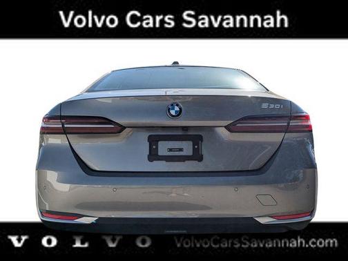 2024 BMW 530 i