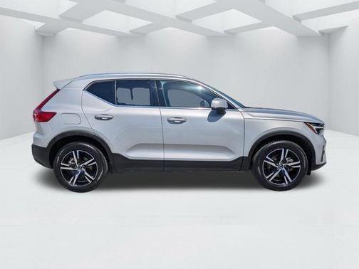 Silver 2025 Volvo XC40 B5 Core Bright Theme