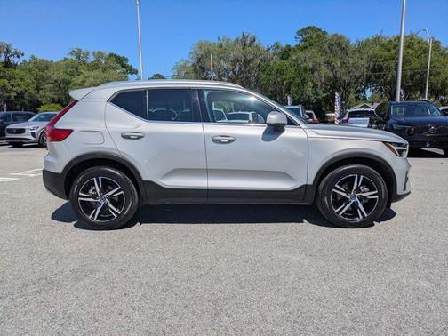 Silver 2025 Volvo XC40 B5 Core Bright Theme