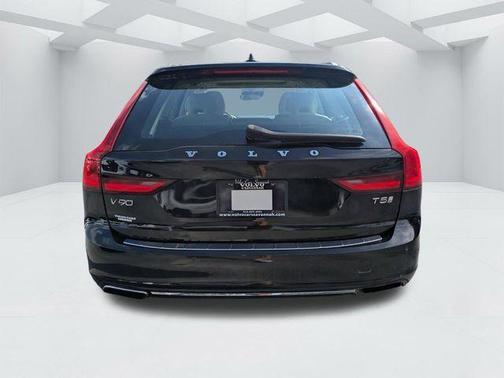 Black Stone 2019 Volvo V90 T5 Inscription