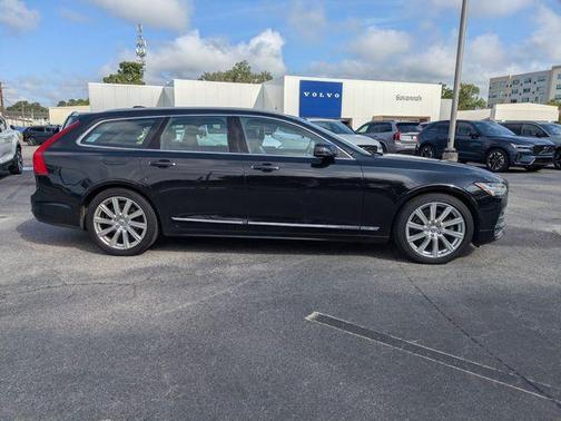 Black Stone 2019 Volvo V90 T5 Inscription