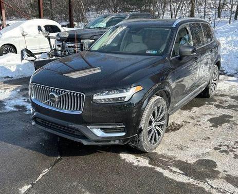 2023 Volvo XC90 B5 Plus