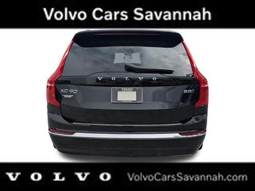 2023 Volvo XC90 B5 Plus