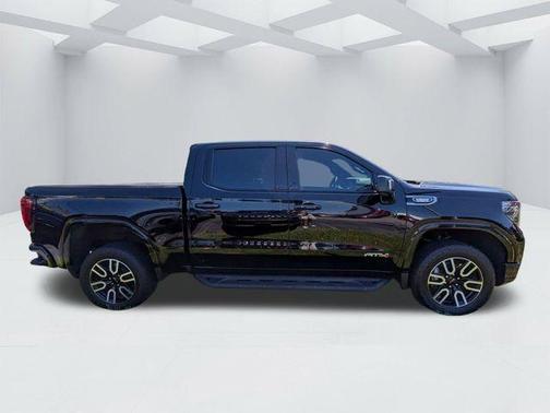 Onyx Black 2025 GMC Sierra 1500 AT4