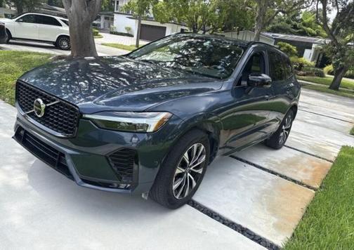 Denim Blue Metallic 2024 Volvo XC60 B5 Plus Dark Theme