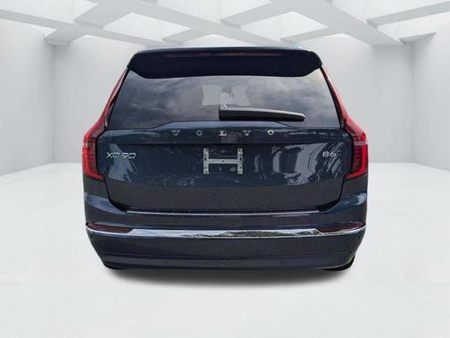 Denim Blue Metallic 2026 Volvo XC90 B6 Plus 7-Seater