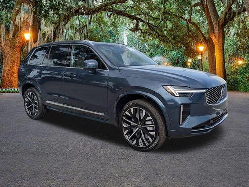 2026 Volvo XC90 B6 Plus 7-Seater