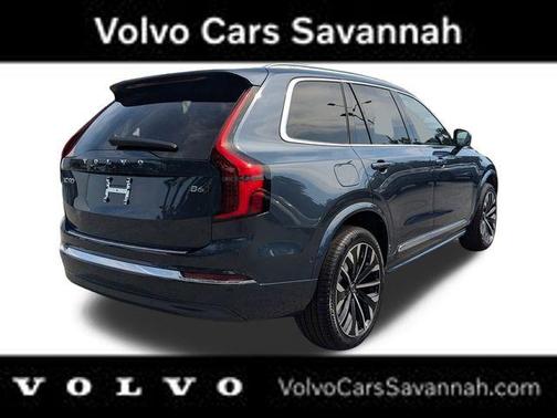 2026 Volvo XC90 B6 Plus 7-Seater