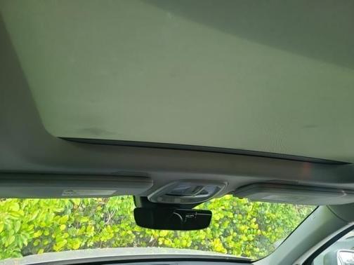 2023 Volvo XC90 B5 Plus