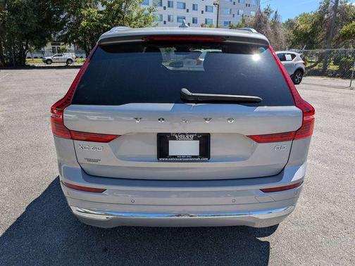 Silver 2023 Volvo XC60 B5 Ultimate Bright Theme