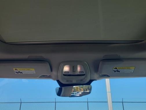 2023 Volvo XC90 B5 Plus