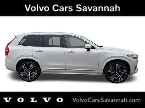 2024 Volvo XC90 B6 Ultimate Bright Theme 7-Seater