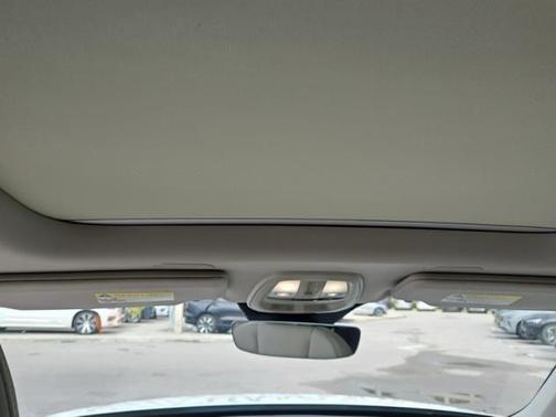 2024 Volvo XC90 B6 Ultimate Bright Theme 7-Seater