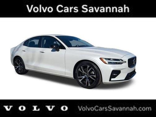 2025 Volvo S60 B5 Core