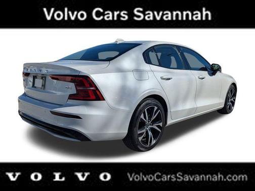 2025 Volvo S60 B5 Core