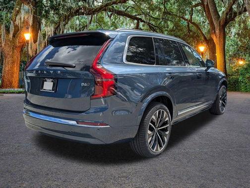 2026 Volvo XC90 B6 Ultra 7-Seater