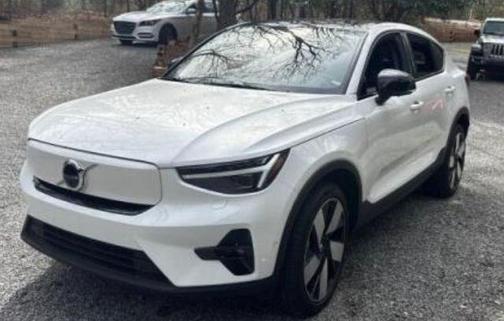 Crystal White Metallic 2023 Volvo C40 Recharge Pure Electric Twin Ultimate