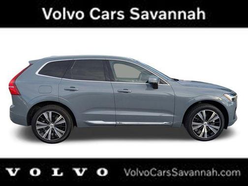 2022 Volvo XC60 B5 Inscription