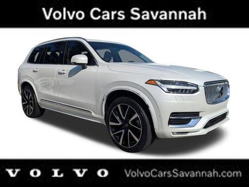 2024 Volvo XC90 B5 Plus Bright Theme