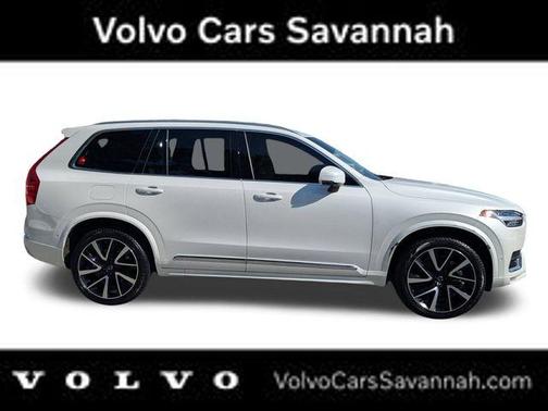 2024 Volvo XC90 B5 Plus Bright Theme