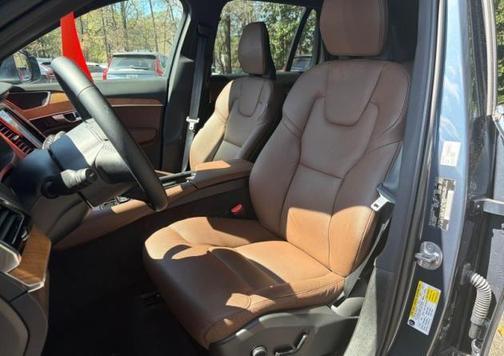 2023 Volvo XC90 B6 Plus 7-Seater