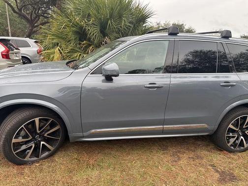 2023 Volvo XC90 B6 Plus 7-Seater
