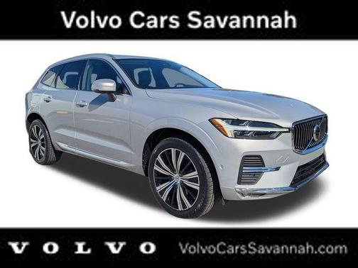 2023 Volvo XC60 B5 Plus Bright Theme