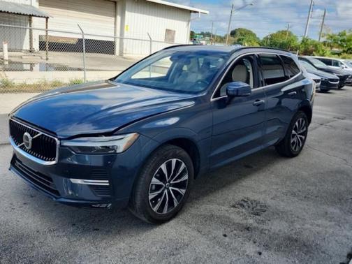 2023 Volvo XC60 B5 Core