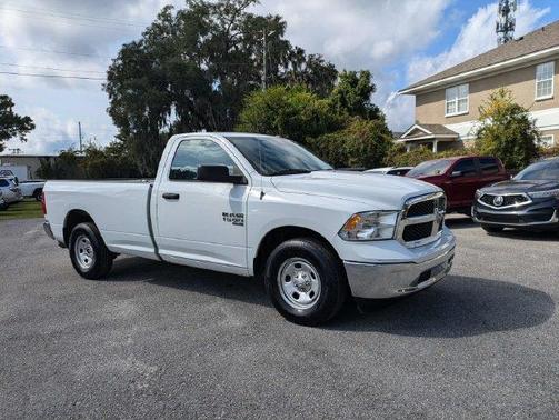 Bright White Clearcoat 2023 RAM 1500 Classic Tradesman