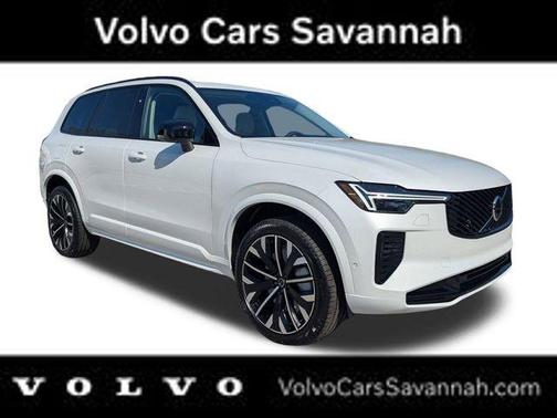 2026 Volvo XC90 B6 Ultra Dark Theme 7-Seater