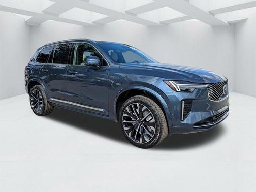 Denim Blue Metallic 2026 Volvo XC90 B5 Plus 7-Seater