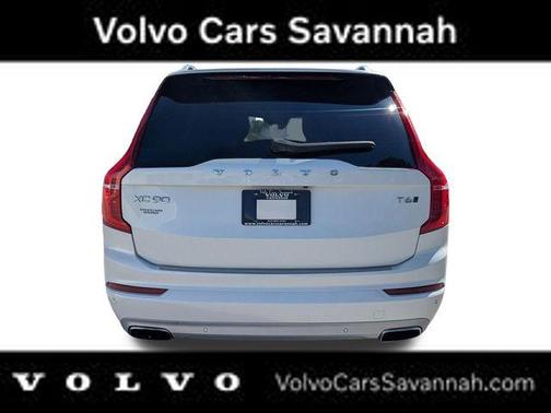 2019 Volvo XC90 T6 Momentum