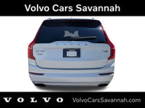 2019 Volvo XC90 T6 Momentum