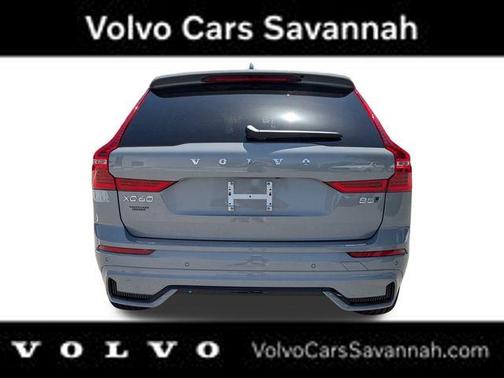 2025 Volvo XC60 B5 Core
