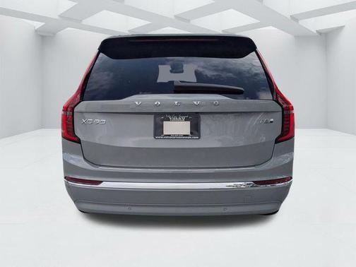 Gray Metallic 2025 Volvo XC90 Plug-In Hybrid T8 Plus 7-Seater