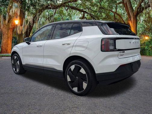 2025 Volvo EX30 Twin Motor Ultra