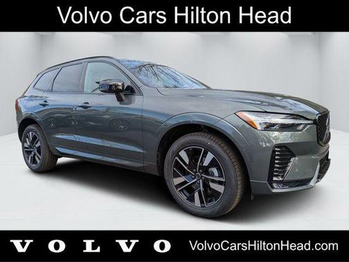 Forest Green 2026 Volvo XC60 B5 Core