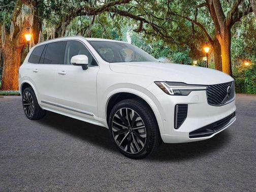 2026 Volvo XC90 B6 Ultra 7-Seater