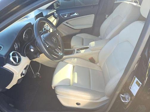 2020 Mercedes-Benz GLA 250 Base