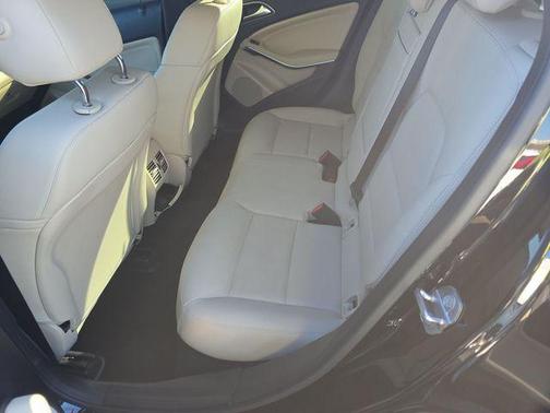 2020 Mercedes-Benz GLA 250 Base