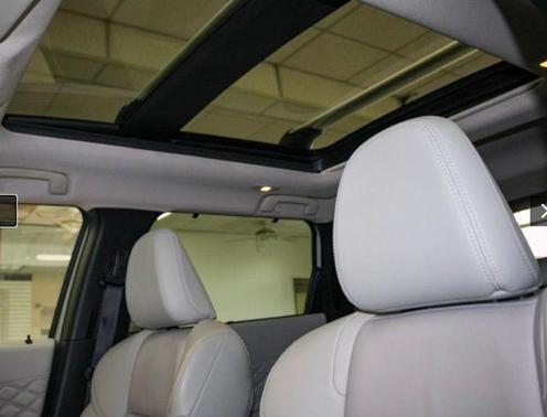 2023 Mitsubishi Outlander PHEV SEL