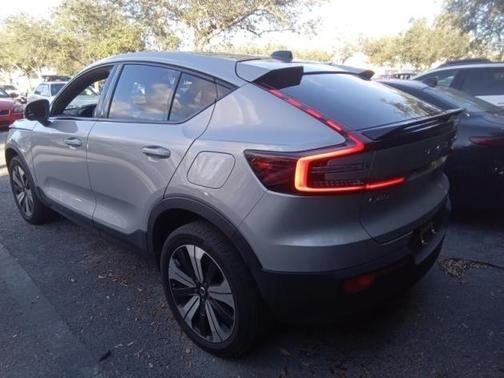 2023 Volvo C40 Recharge Pure Electric Twin Plus