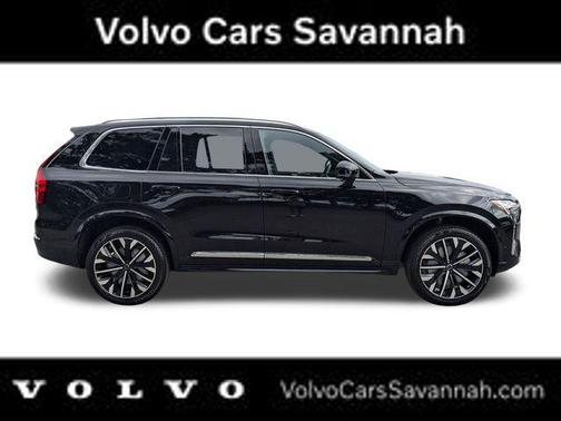 2025 Volvo XC90 B5 Plus 7-Seater