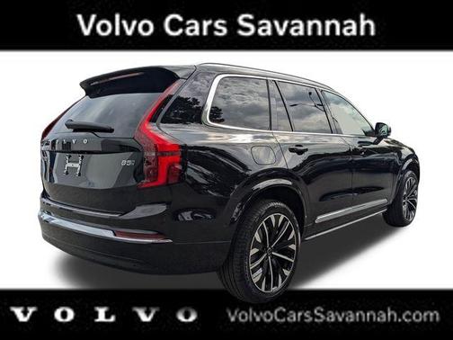 2025 Volvo XC90 B5 Plus 7-Seater