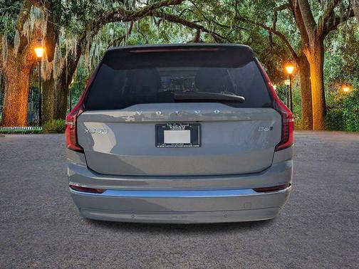 2026 Volvo XC90 B6 Ultra 7-Seater